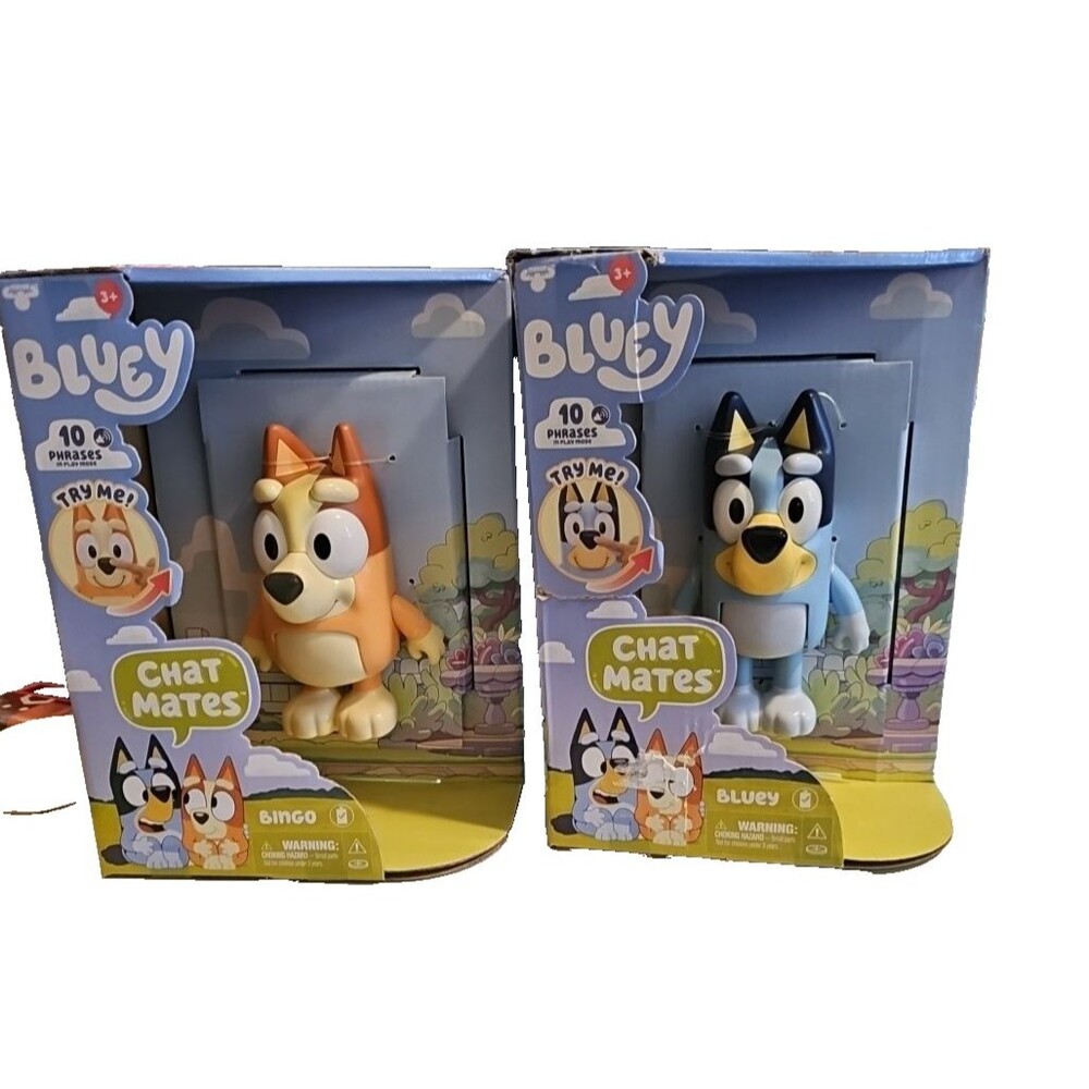 Bluey & Bingo Chat Mates, Each Says 10 Phrases, Moose Toys Made in USA NIB